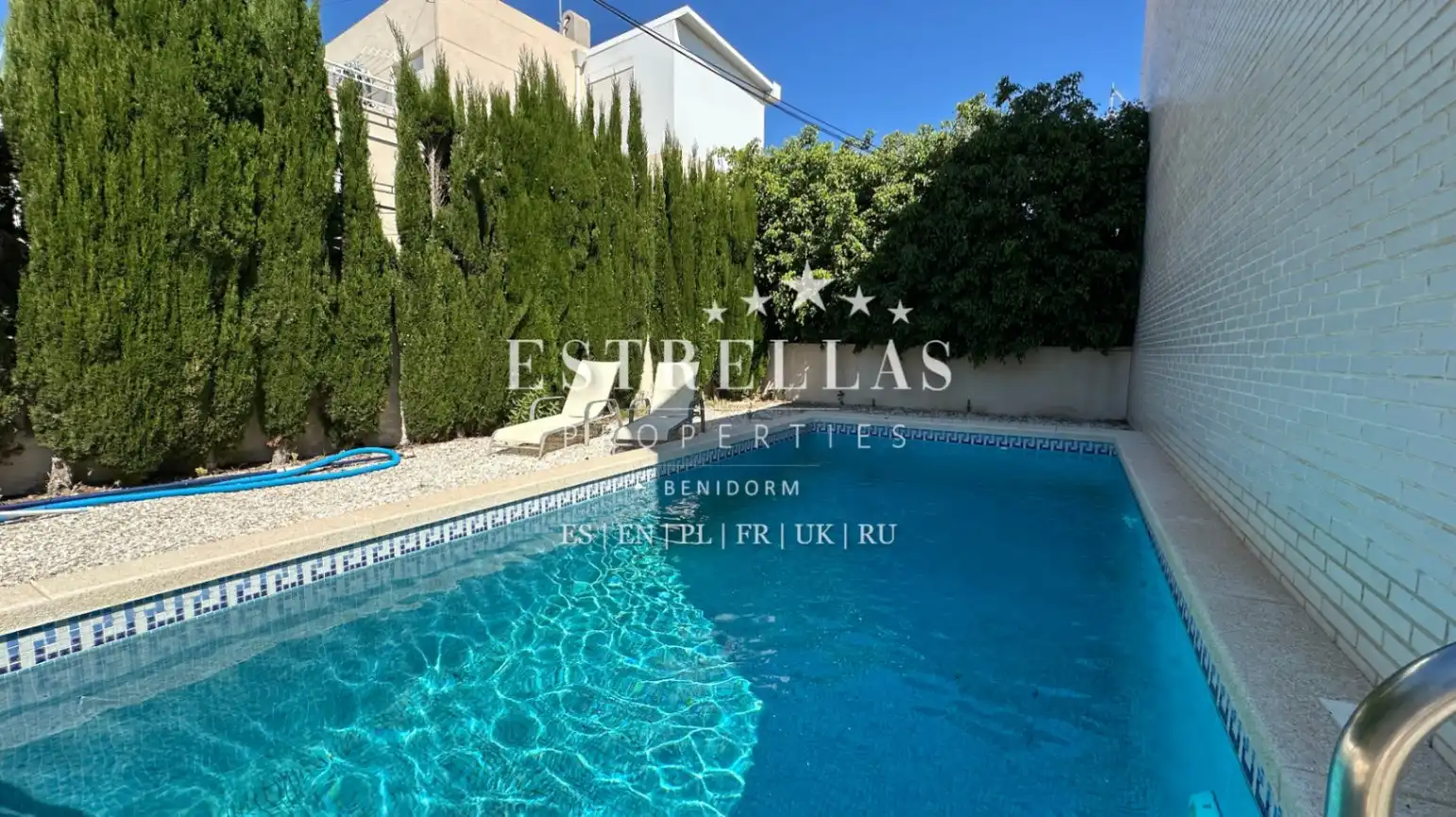 Vista exterior de Casa o chalet en venta en Villajoyosa / La Vila Joiosa con Aire acondicionado, Jardín privado y Terraza