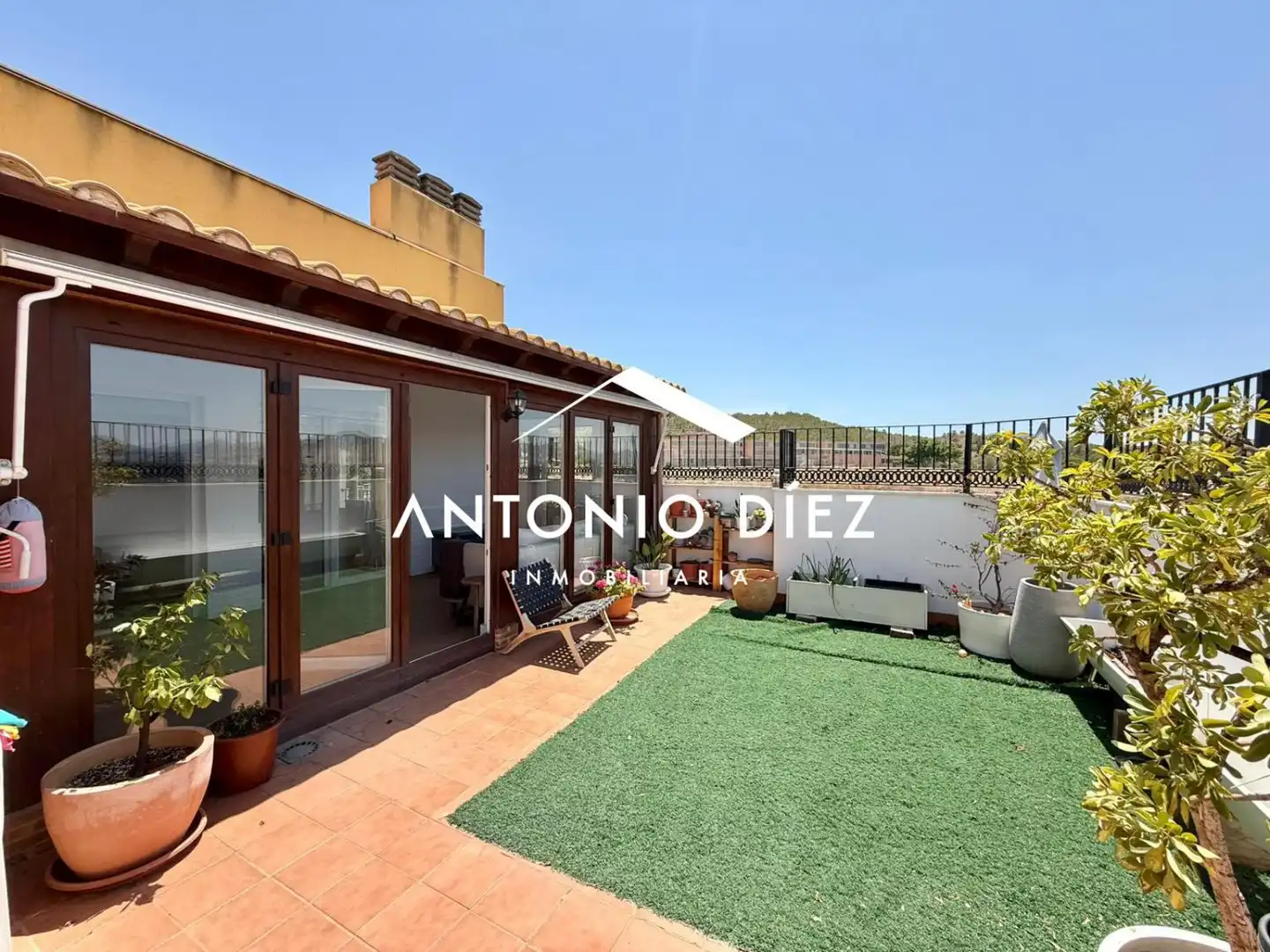 Exterior view of Attic for sale in Aspe  with Air Conditioner, Terrace and Storage room