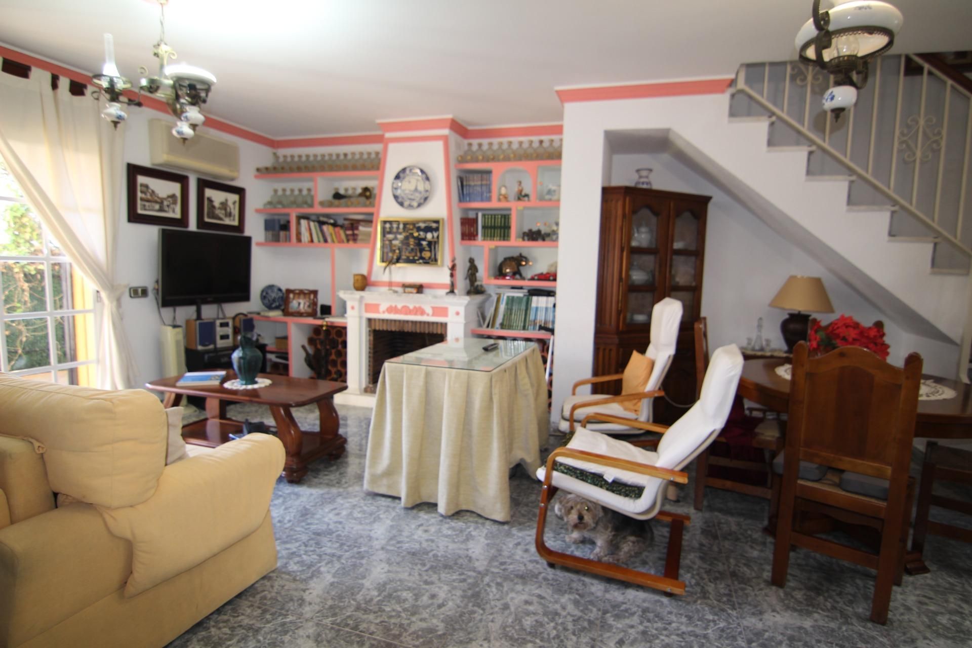 Casa o xalet en venda a La Carihuela - Los Nidos