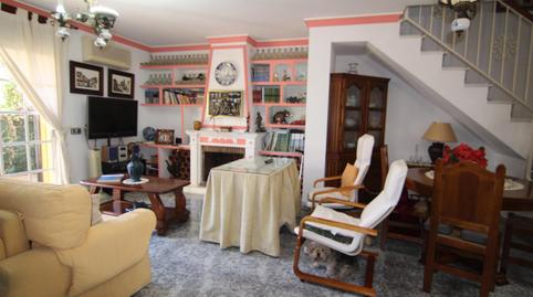 Foto 3 de Casa o xalet en venda a La Carihuela - Los Nidos, Málaga