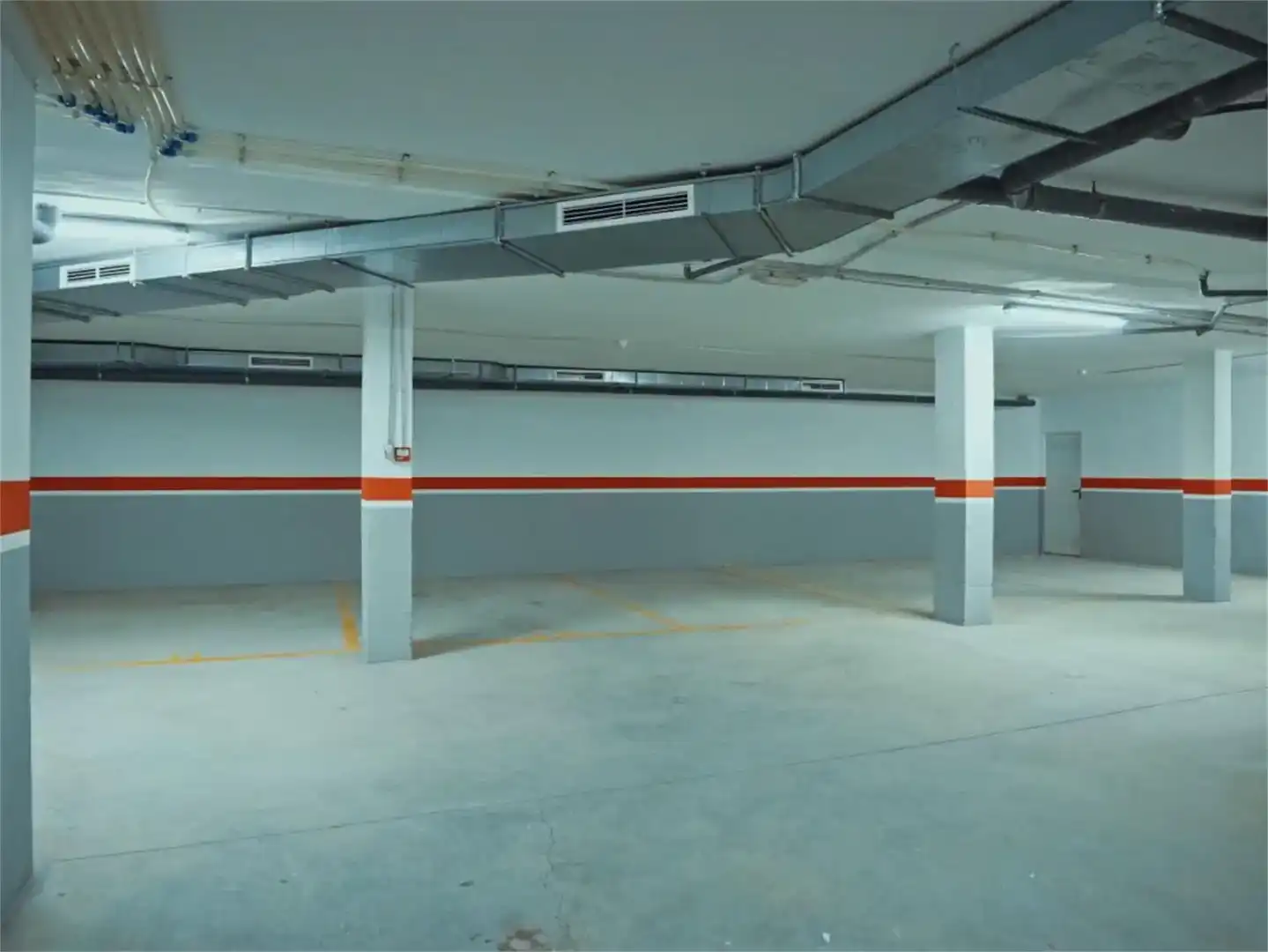 Parking de Dúplex en venta en Cehegín con Aire acondicionado, Jardín privado y Parquet