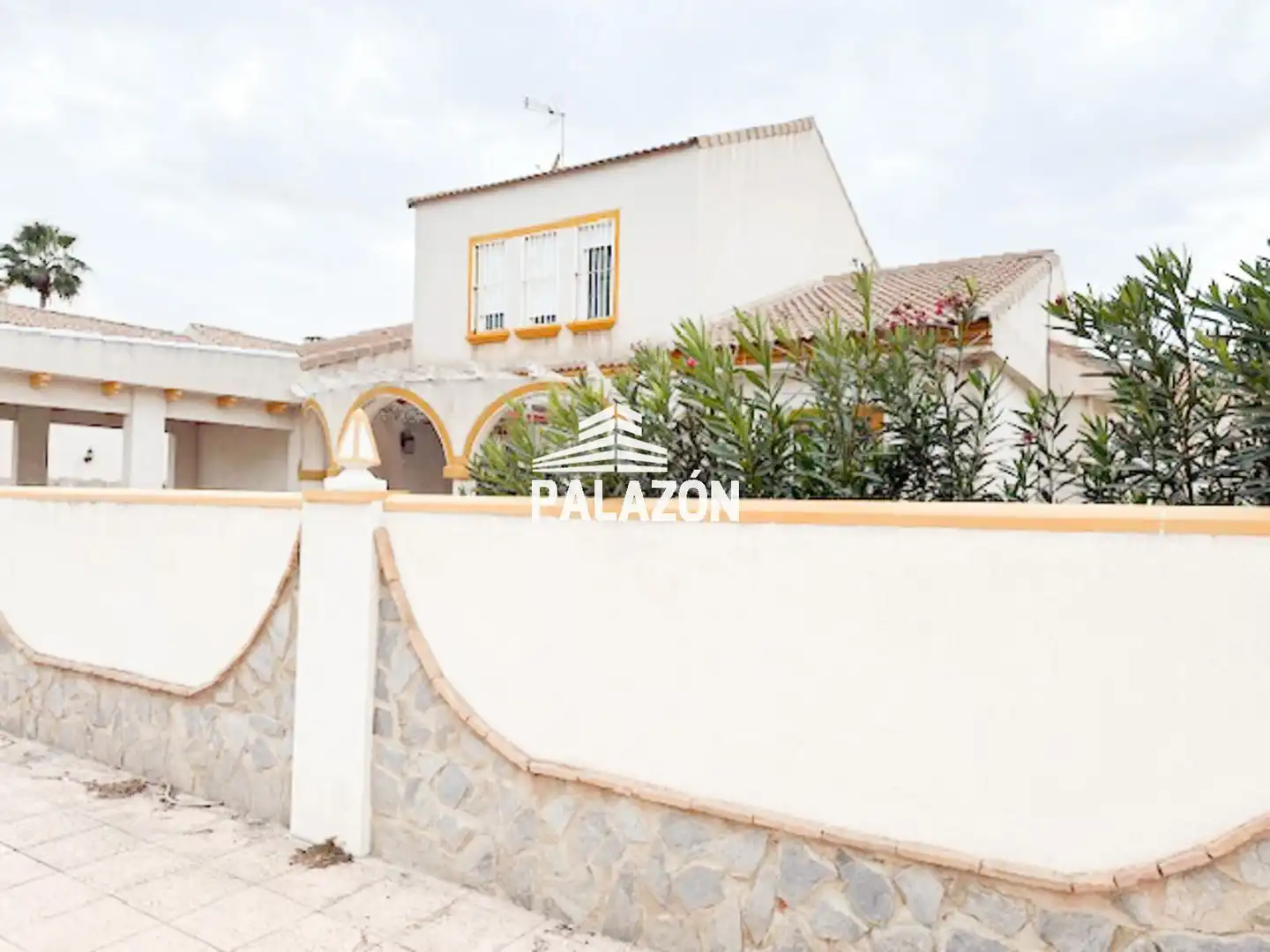 Bungalow with pool for sale in Orihuela Costa, imagen 2