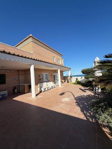 Casa adosada en Venta en Avenida PESCADORS en Playas de Puçol