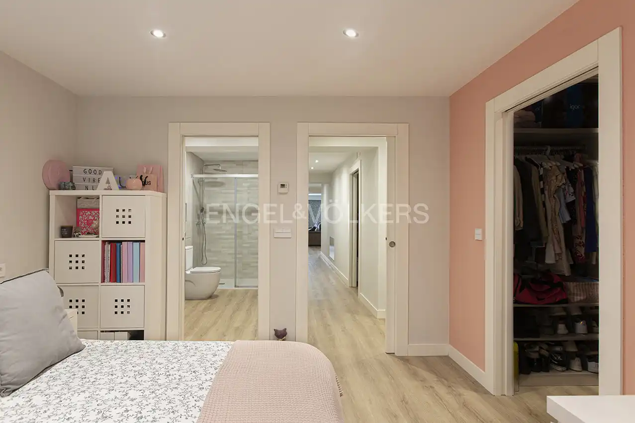 Habitación de Piso en venta en Gijón  con Calefacción y Terraza