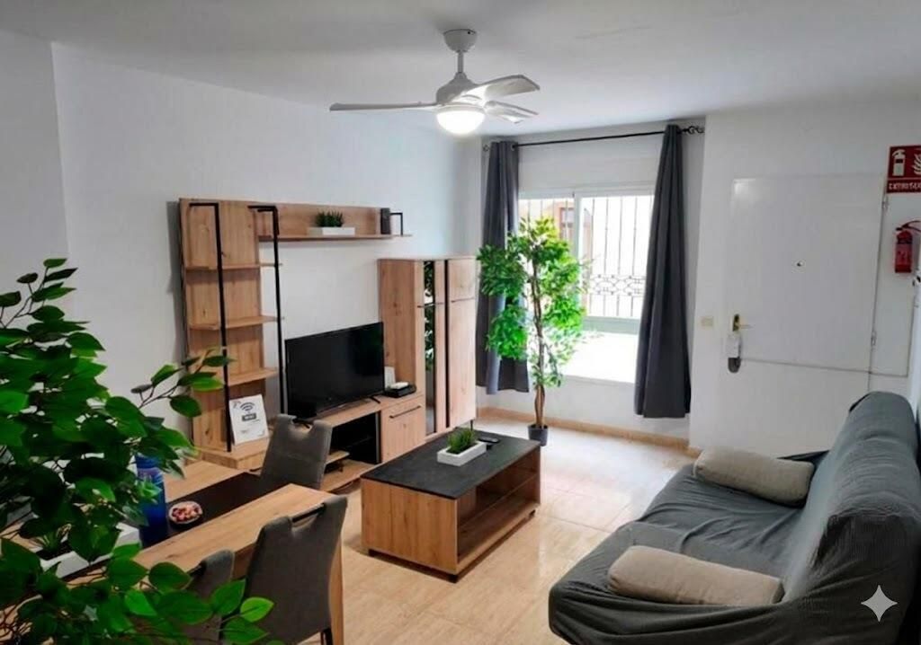 Sala d'estar de Casa o xalet en venda en Garrucha