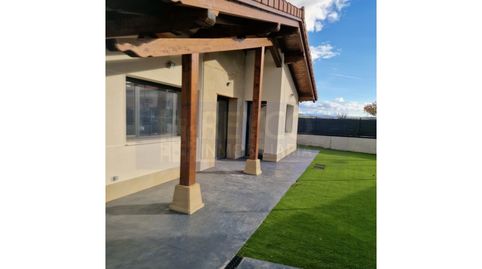 Oportunidad, chalet independiente a estrenar en Haro., imagen 2