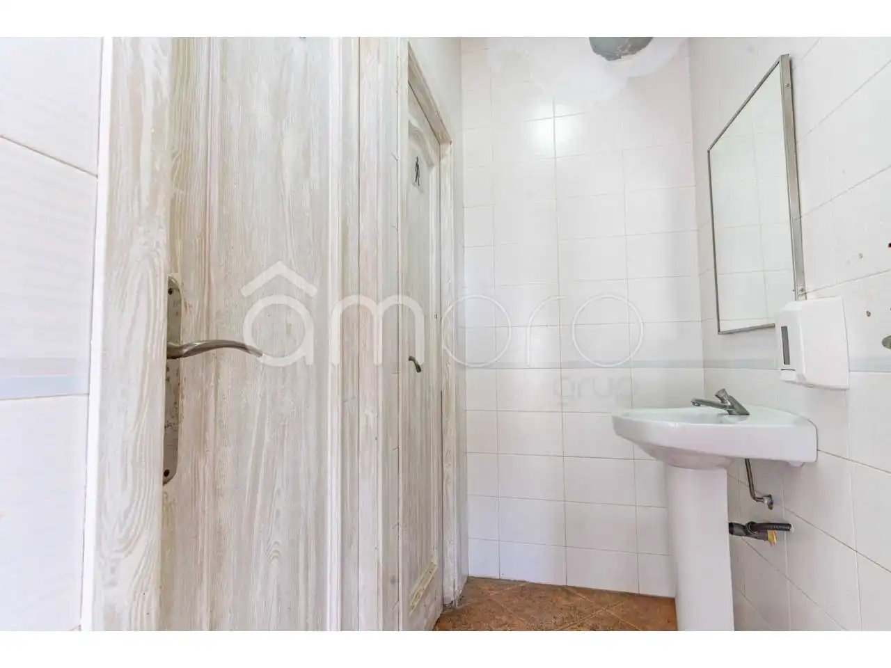 Bany de Local en venda en El Vendrell