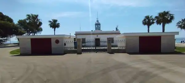Vista exterior de Pis en venda en La Ràpita amb Aire condicionat, Terrassa i Moblat