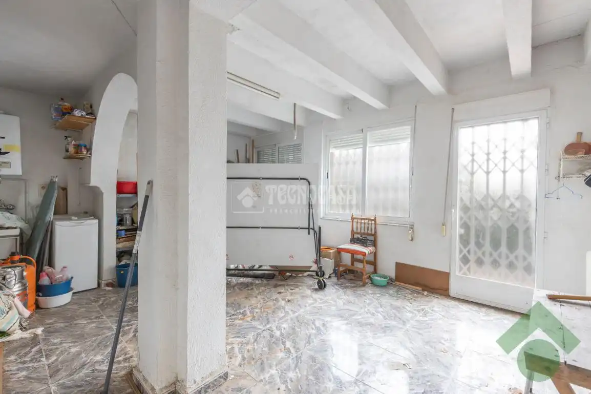 Casa adosada en venta en Ogíjares con Aire acondicionado, Calefacción y Trastero