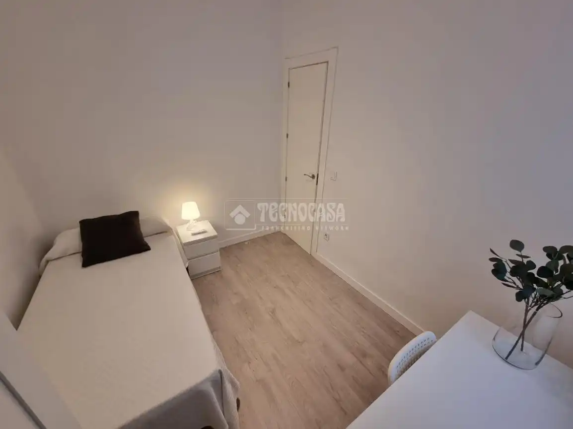 Habitación de Piso de alquiler en Madrid con Calefacción