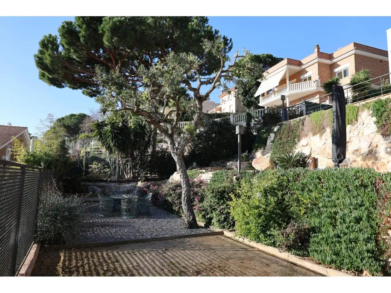 Casa amb jardí en venda a Calle de les Violetes, imagen 3