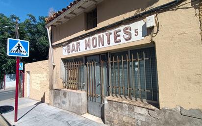 Vista exterior de Casa o xalet en venda en Guadalajara Capital