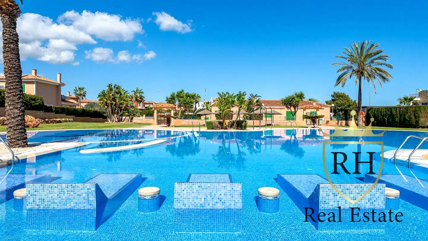 Swimming pool of Houses for sale in Manacor