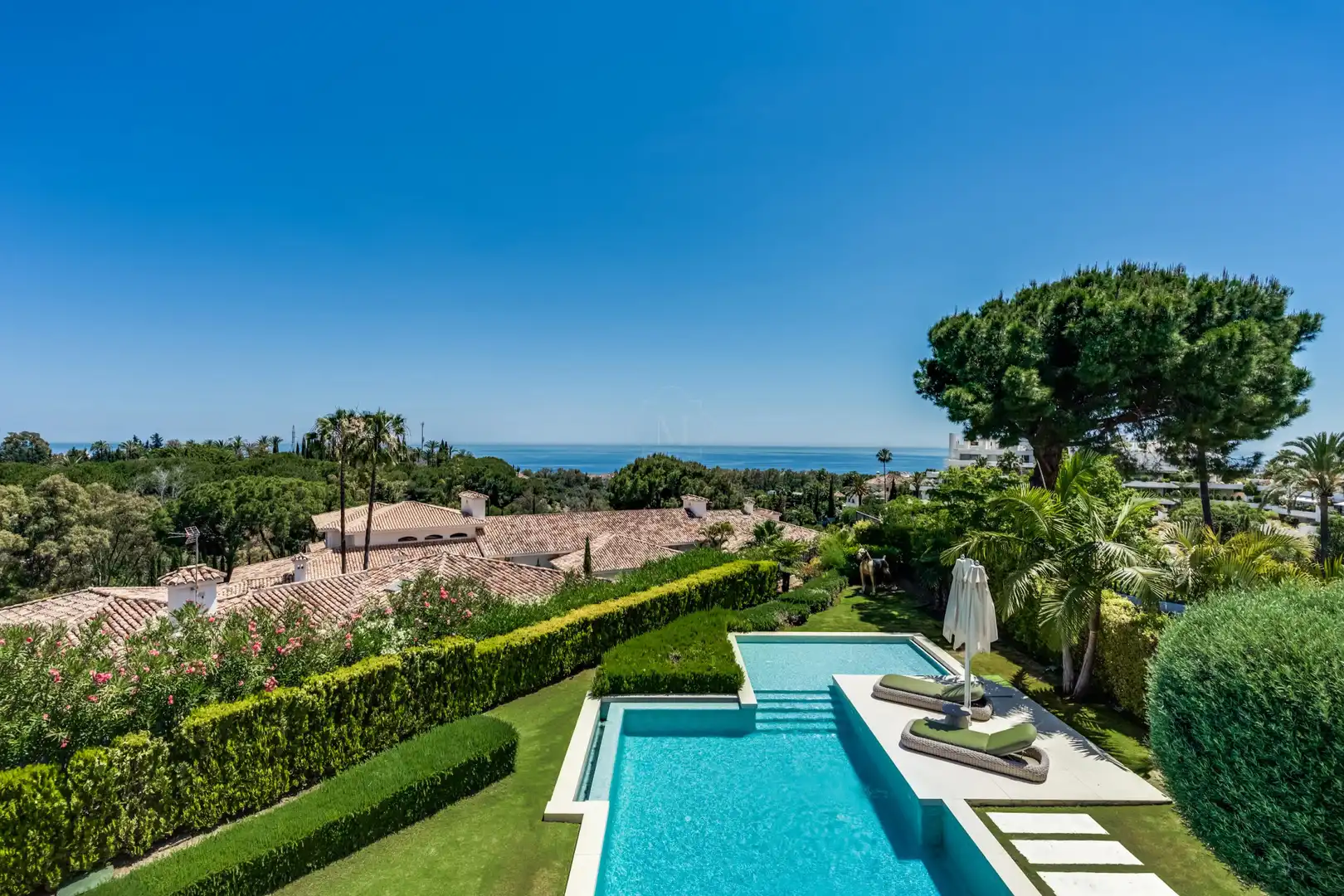 Garden of Houses for sale in Marbella  with Air Conditioner, Heating and Private garden