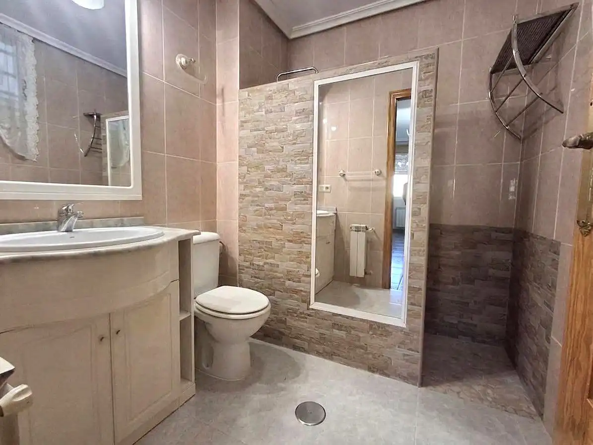 Piso en venta en La Roda