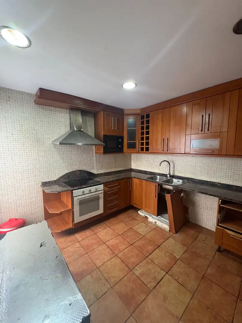 Kitchen of Houses for sale in Artigues - Llefià