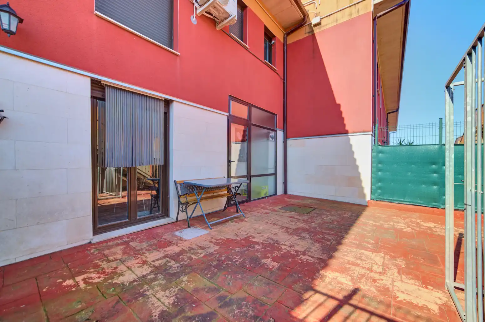 Terrace of Detached homes for sale in Enériz / Eneritz  with Heating, Private garden and Parquet flooring