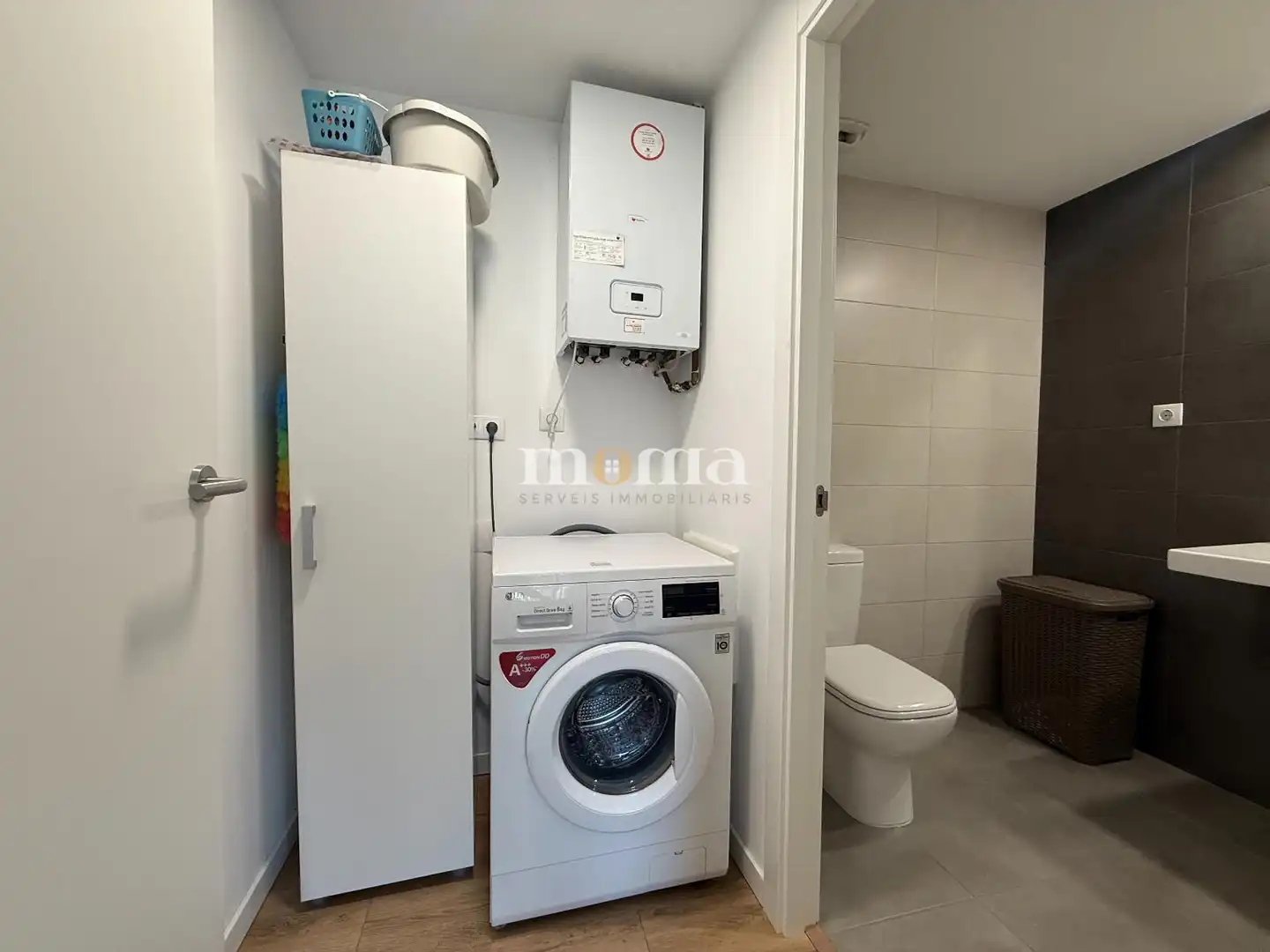 Bany de Dúplex en venda en Montornès del Vallès amb Calefacció, Parquet i Terrassa