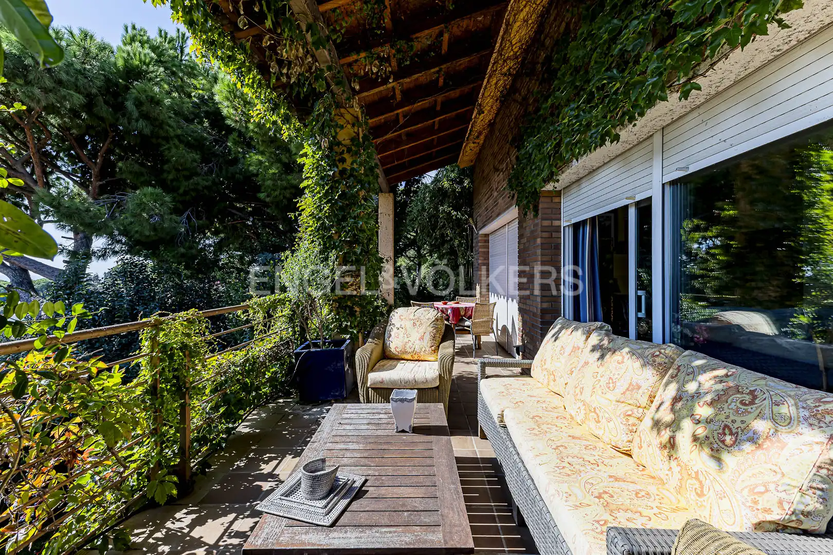 Terrassa de Casa o xalet en venda en Cabrils amb Aire condicionat, Calefacció i Jardí privat