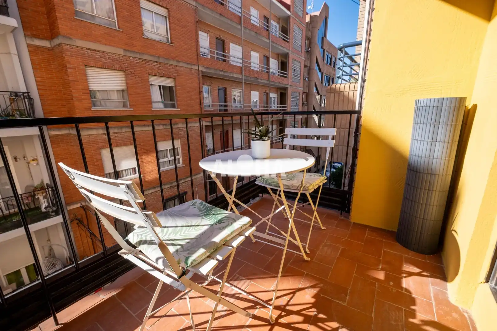Terrassa de Apartament de lloguer en Moncada amb Aire condicionat, Moblat i Balcó