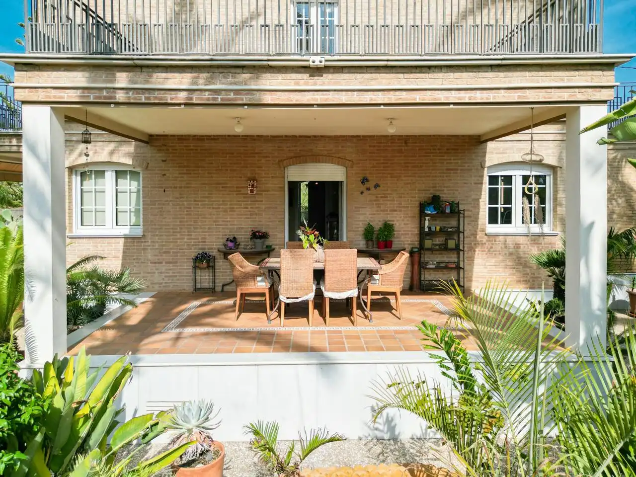 Terrassa de Casa o xalet en venda en Elche / Elx amb Calefacció, Jardí privat i Parquet