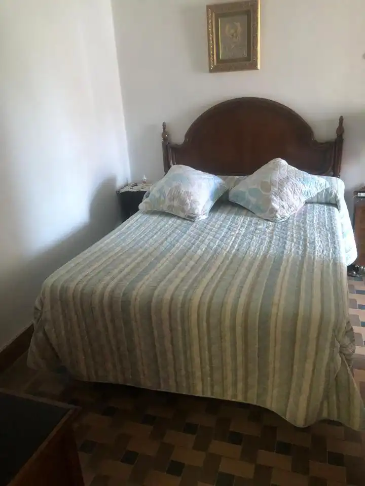 Habitación de Piso en venta en Santiago de Compostela  con Calefacción y Amueblado