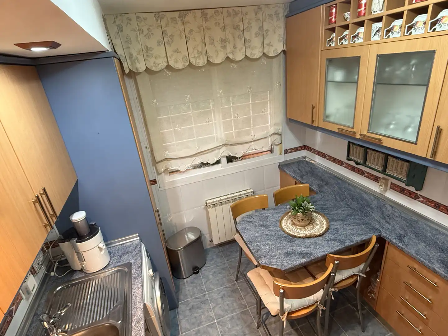 Kitchen of Houses for sale in Alcalá de Henares  with Air Conditioner, Heating and Private garden