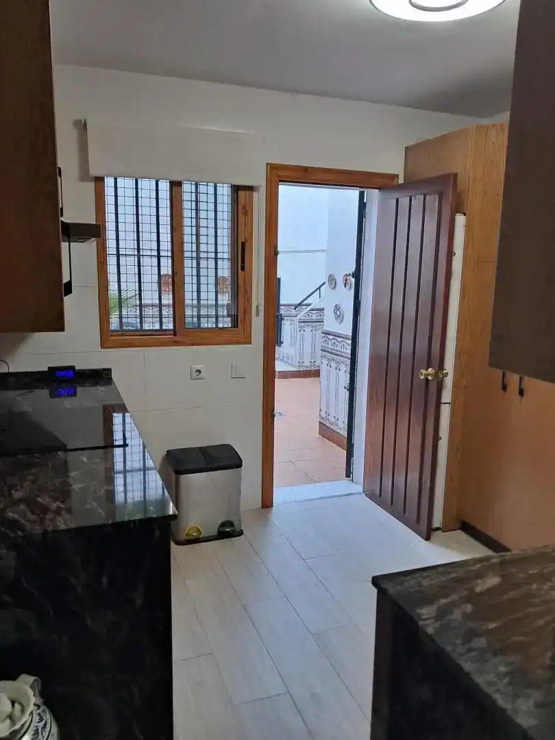 Küche von Maisonette zur Miete in Sanlúcar de Barrameda mit Klimaanlage und Möbliert