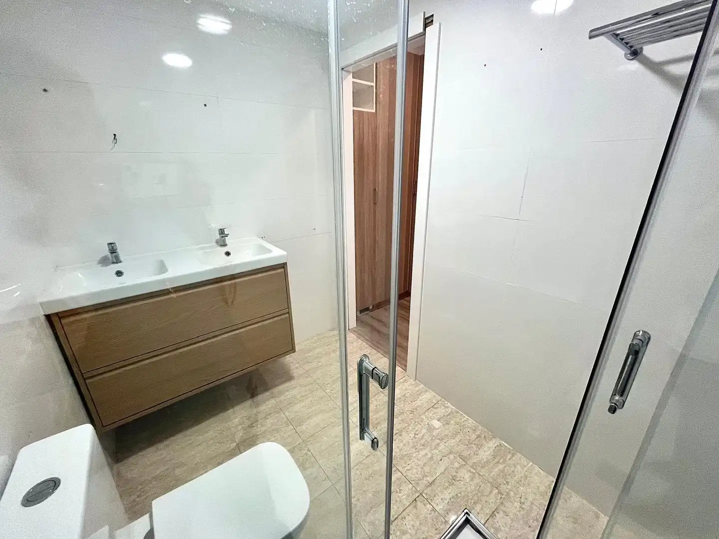 Bany de Pis en venda en Madrid amb Calefacció, Jardí privat i Terrassa