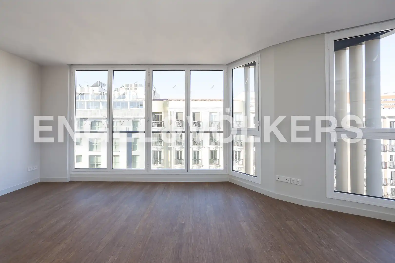 Exterior view of Attic for rent in Madrid  with Heating and Swimming Pool