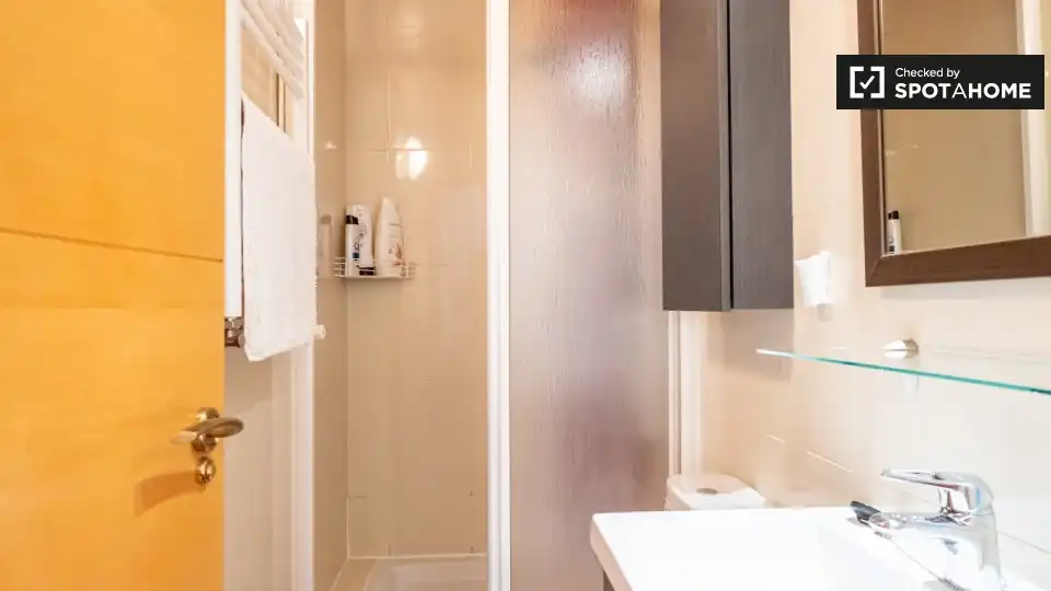 Flat with terrace to rent in Tetuán, imagen 13