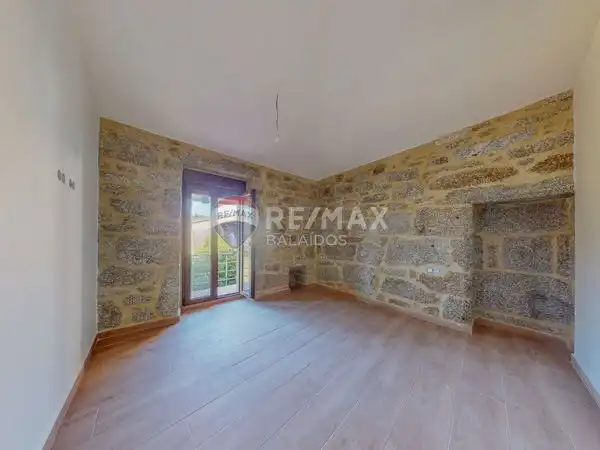 Casa o xalet en venda en Cenlle amb Jardí privat