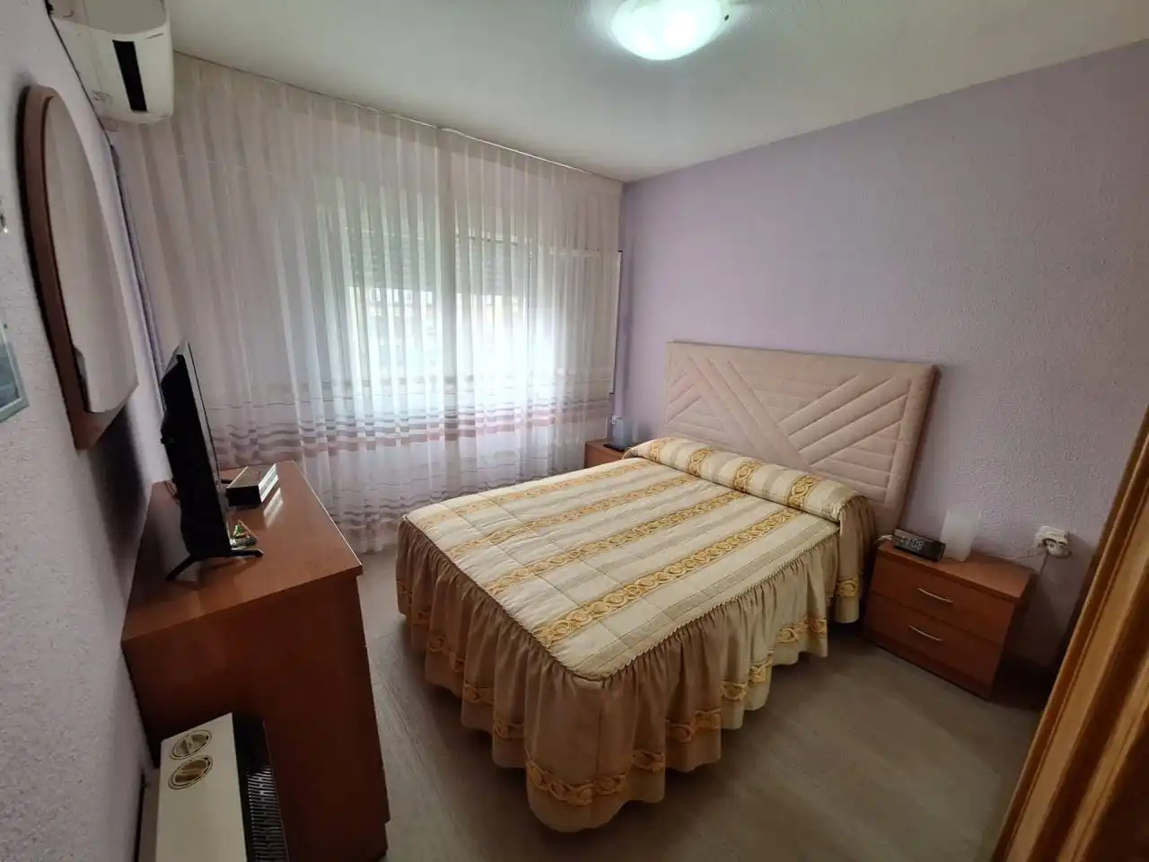 Habitación de Piso en venta en Fuenlabrada con Aire acondicionado, Calefacción y Amueblado