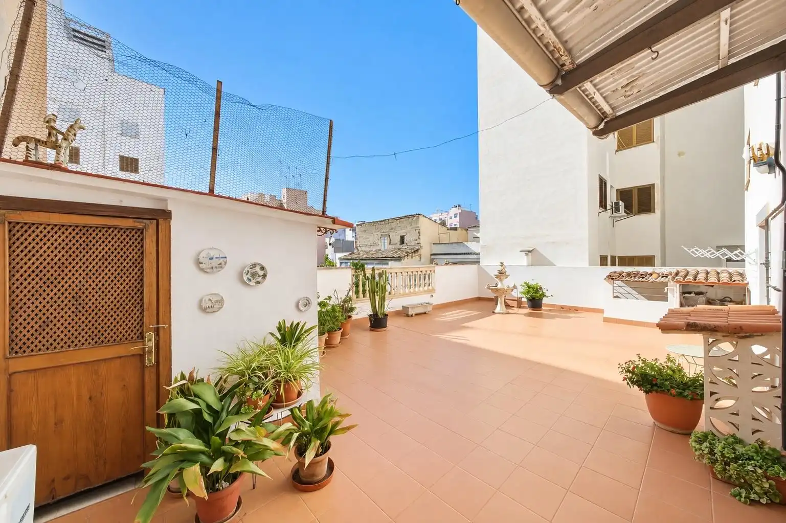 Bajo con terraza en venta en Carrer d'Indalecio Prieto