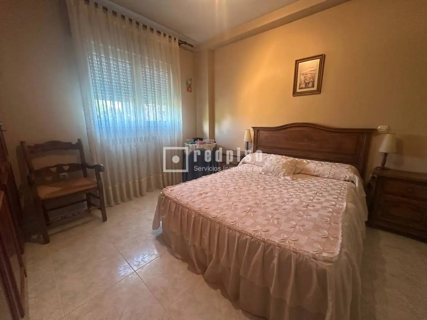 Dormitori de Casa o xalet en venda en Azuqueca de Henares amb Aire condicionat, Calefacció i Jardí privat