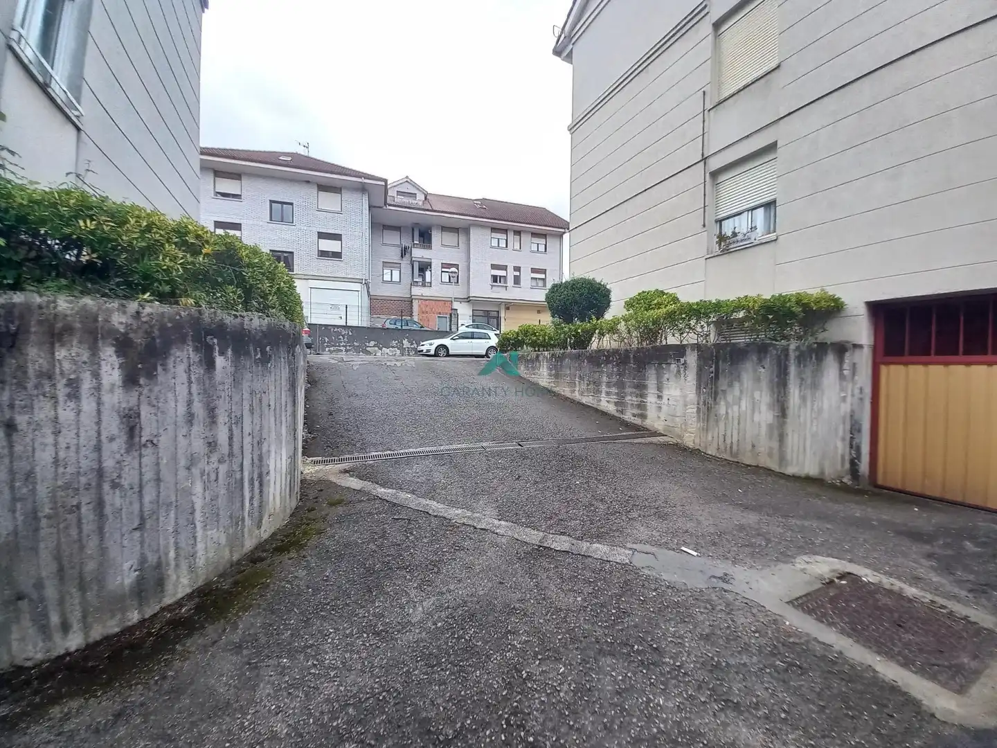 Parking of Attic for sale in Bárcena de Cicero  with Storage room, Furnished and Community pool