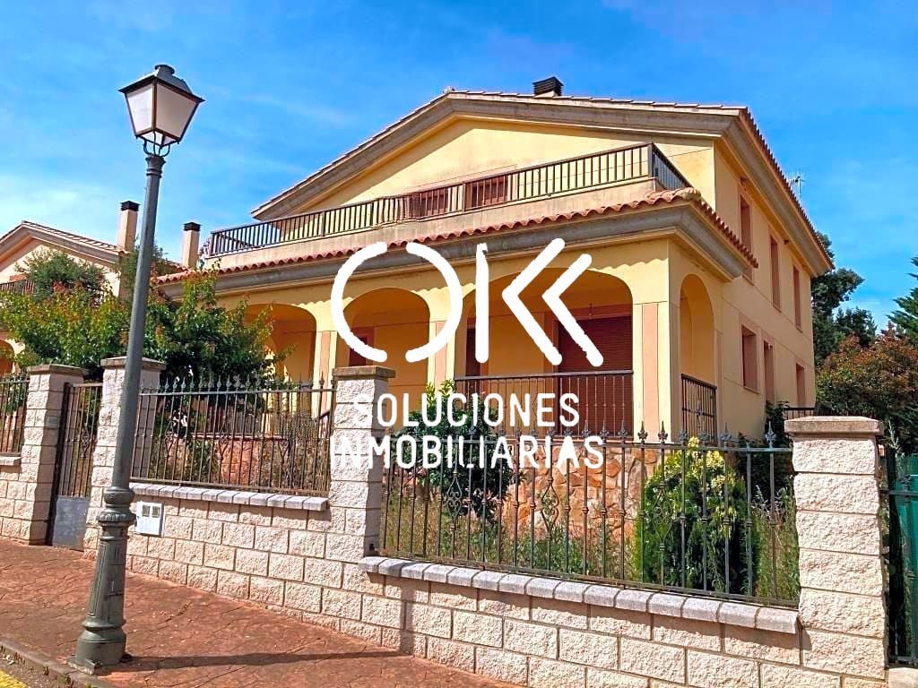 Casa o xalet en venda a Santibáñez el Alto
