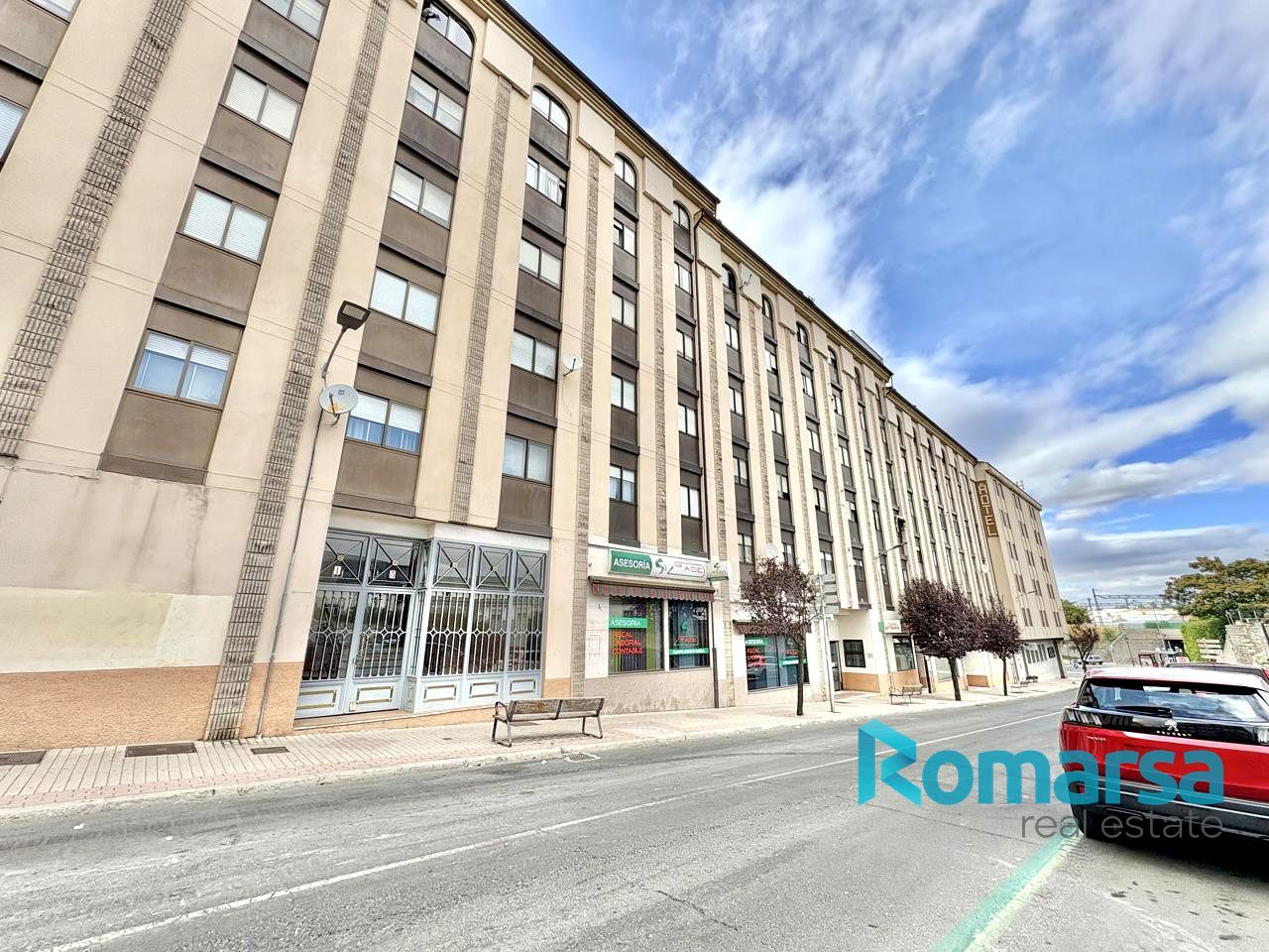 Vista exterior de Piso en venta en Ávila Capital con Calefacción