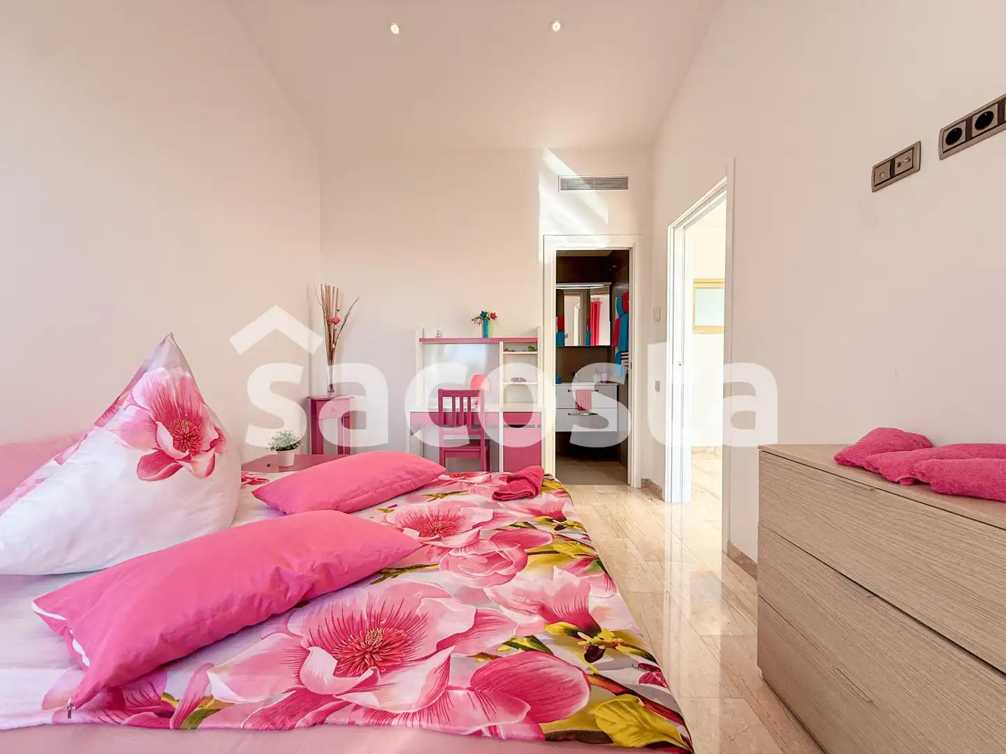 Habitación de Casa o chalet en venta en Blanes con Terraza, Piscina y Amueblado