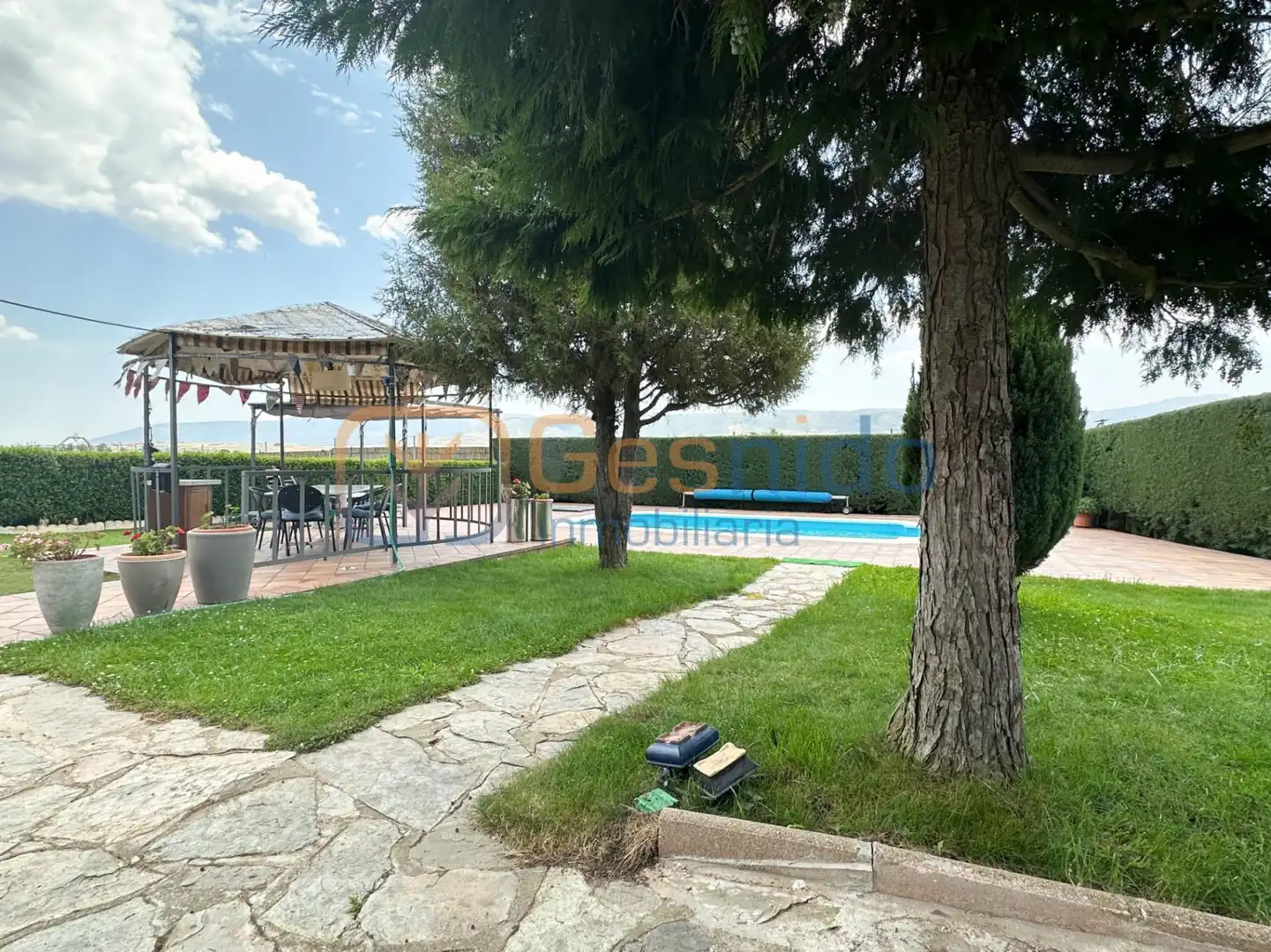 Jardín de Casa o chalet en venta en Espirdo con Calefacción y Jardín privado