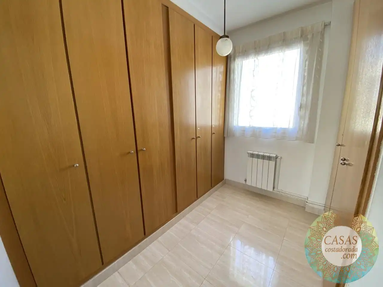 Schlafzimmer von Dachboden zum Verkauf in L'Ametlla de Mar  mit Klimaanlage und Abstellraum