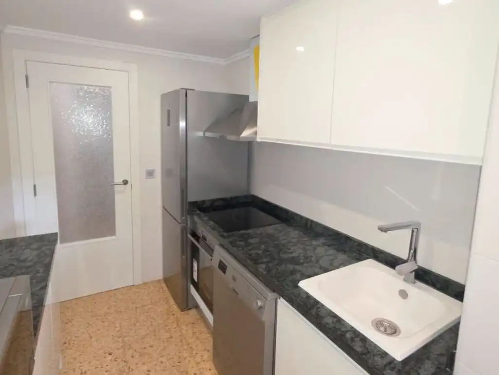 Mini appartamento con piscina in vendita a bovetar 29, imagen 2