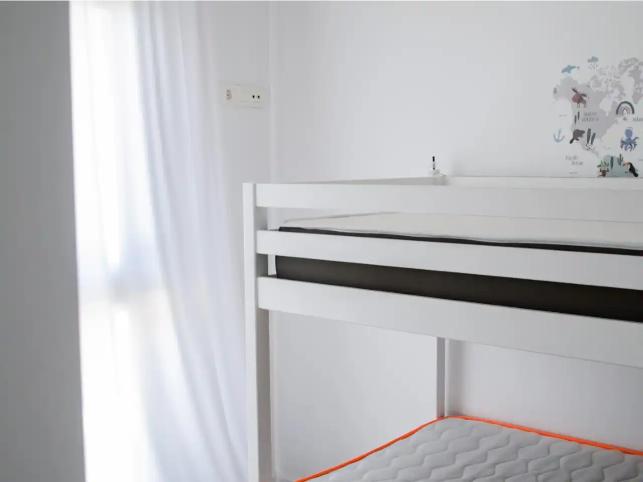 Dormitori de Casa o xalet en venda en Bétera amb Aire condicionat, Jardí privat i Terrassa