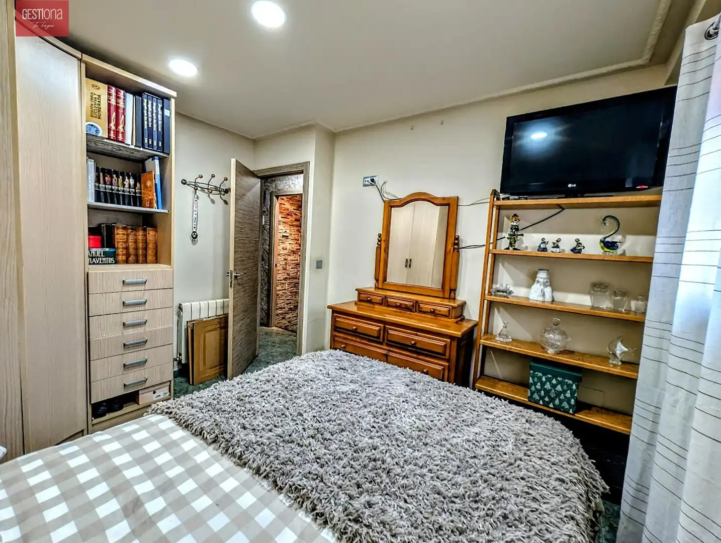 Bedroom of Detached homes for sale in El Astillero    with Heating, Terrace and Storage room