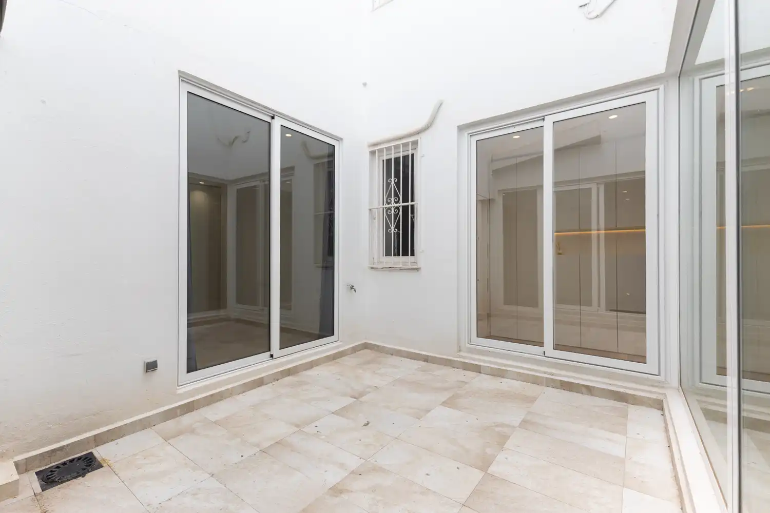 Terrace of Flat for rent in Valencia  with Air Conditioner, Heating and Furnished
