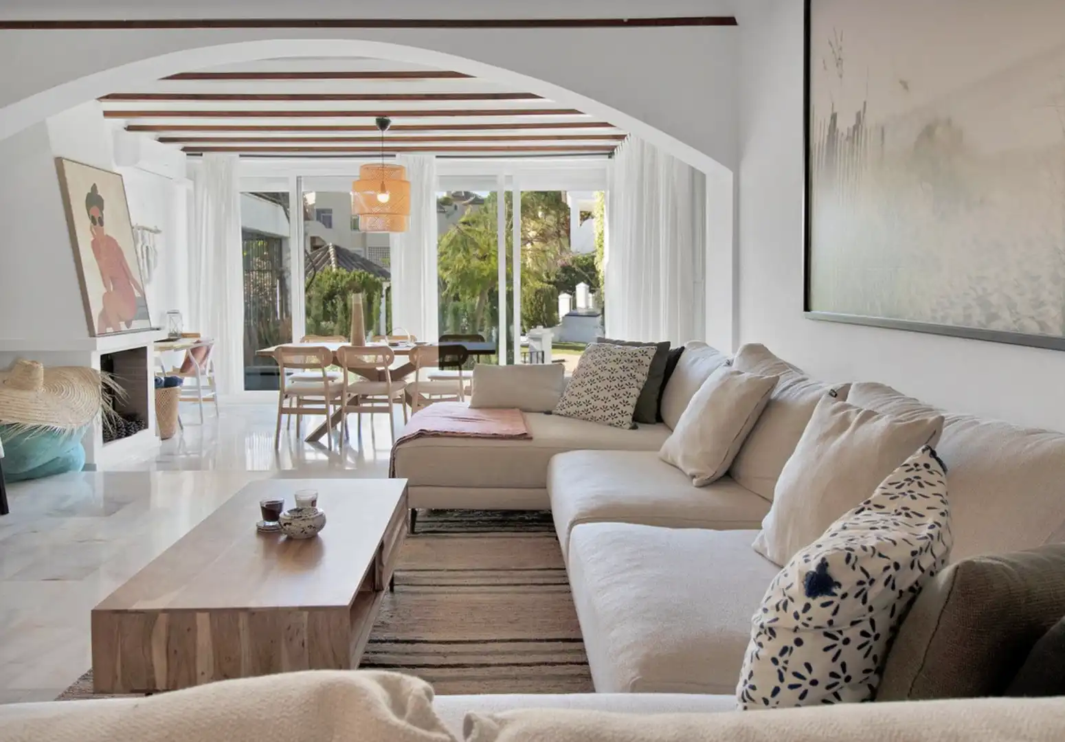 Sala de estar de Casa adosada en venta en Marbella con Aire acondicionado, Jardín privado y Terraza