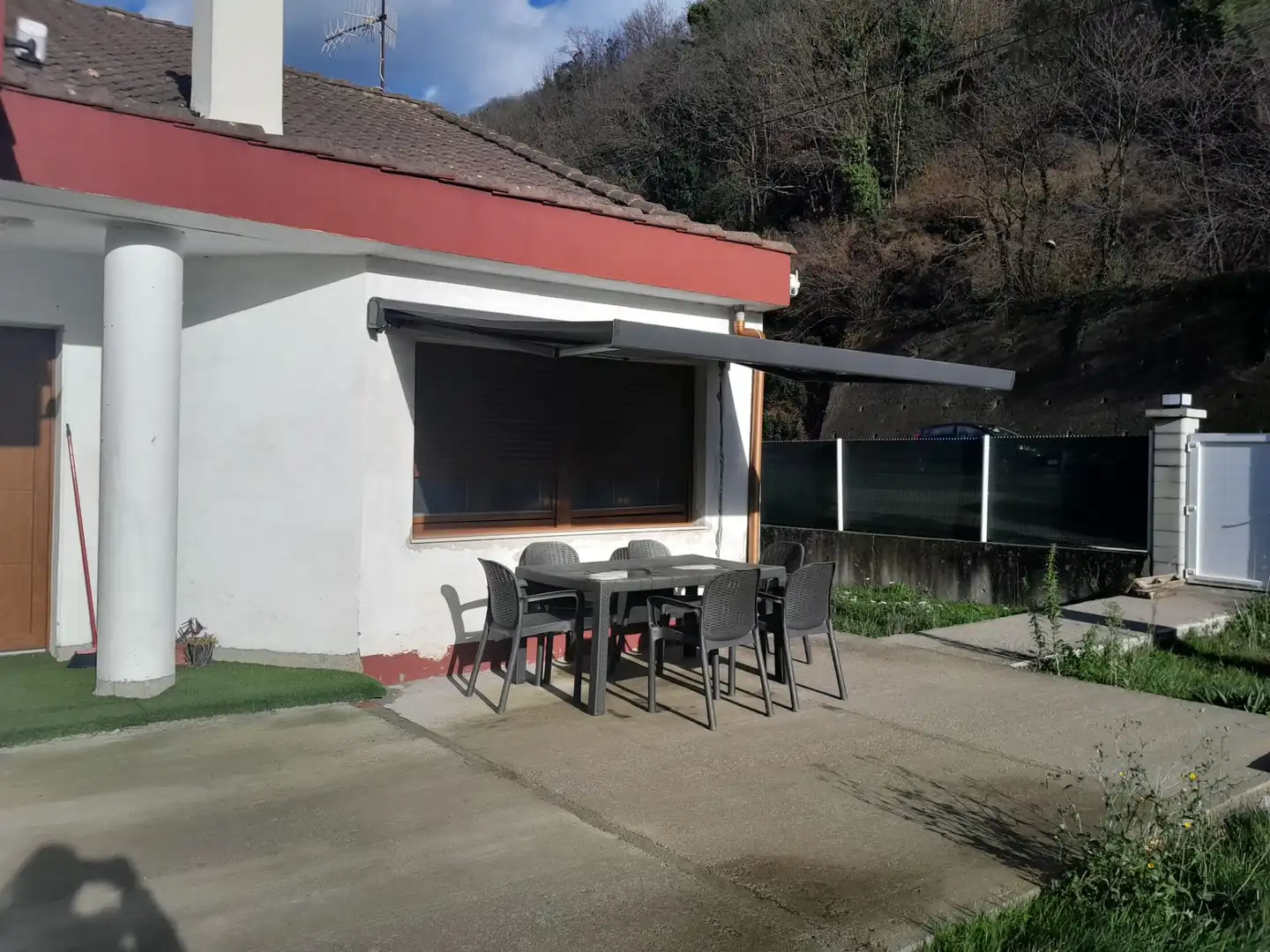 Terrassa de Casa o xalet en venda en Mieres (Asturias) amb Calefacció, Jardí privat i Parquet