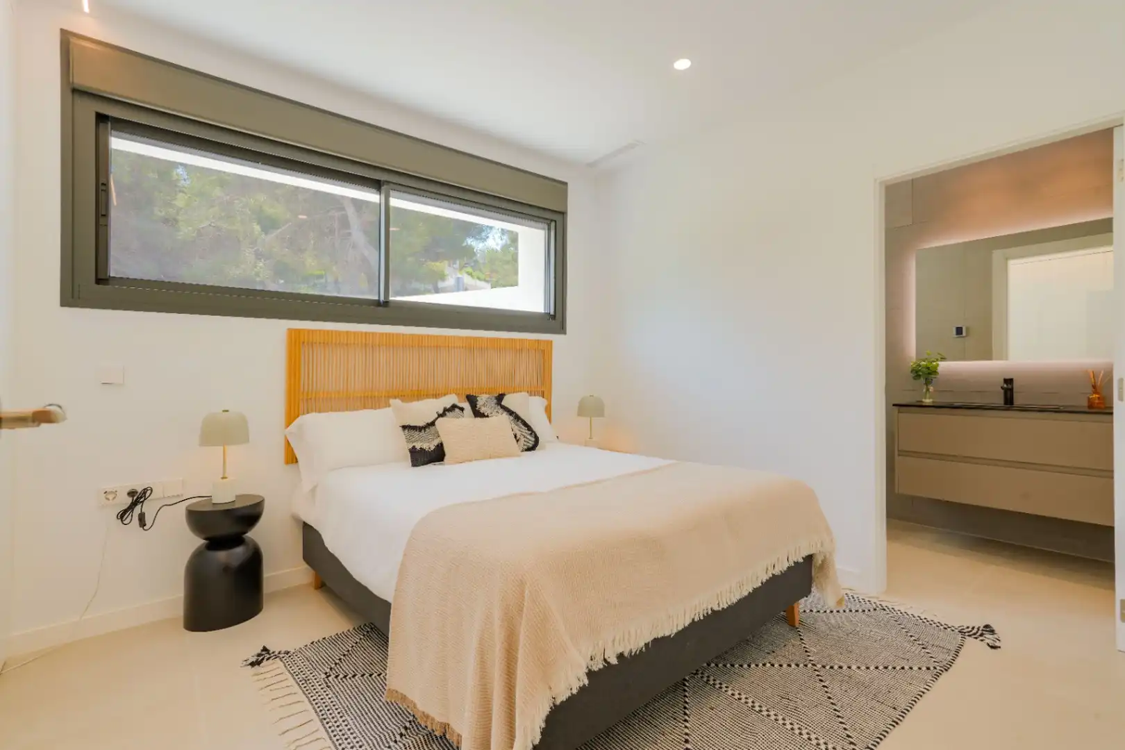 Habitación de Casa o chalet en venta en Teulada con Aire acondicionado, Calefacción y Jardín privado