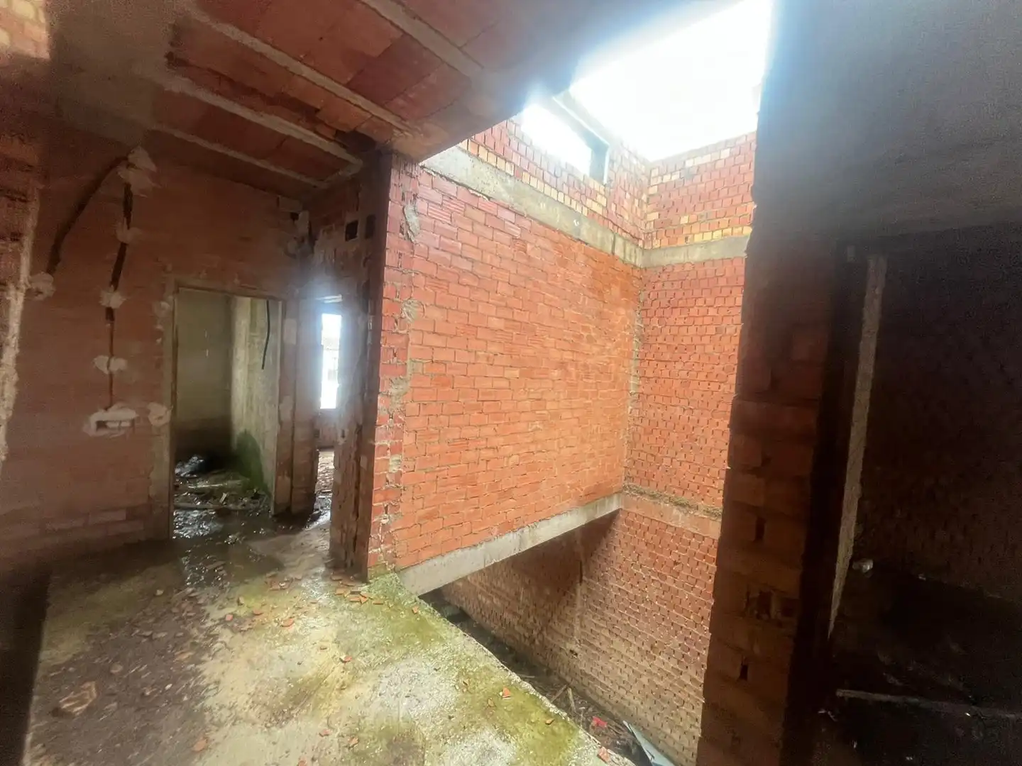 Edificio en venta en Alcolea del Río