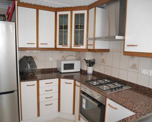 Kitchen of Flat to rent in Elda